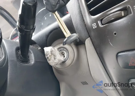 2003 Toyota Land Cruiser из США, поврежденный, VIN JTEHT05J932045177